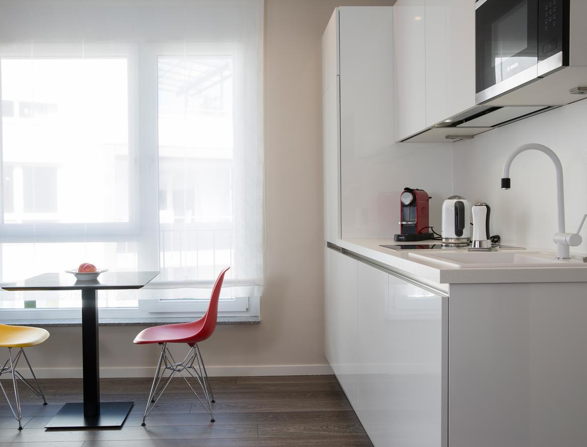 Logis First Class Business Suites Renningen Exteriér fotografie